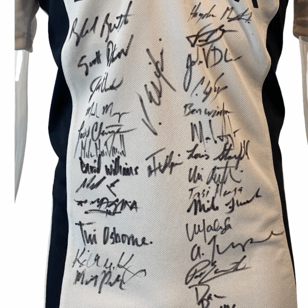 2007 USA Signed Jersey - Image 3