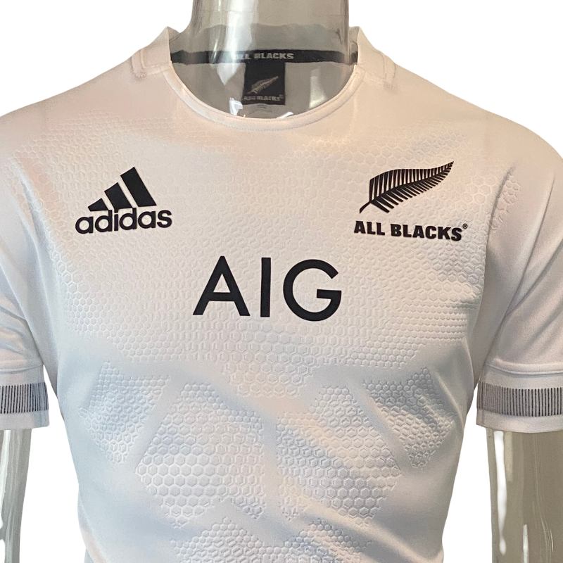 2018 All Blacks Alternate Jersey with Tags - Image 2