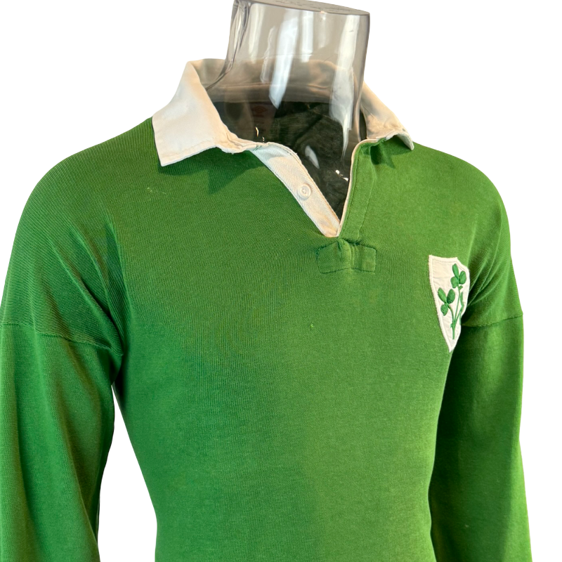 1990 Ireland (Umbro) Long Sleeve Jersey - Image 4